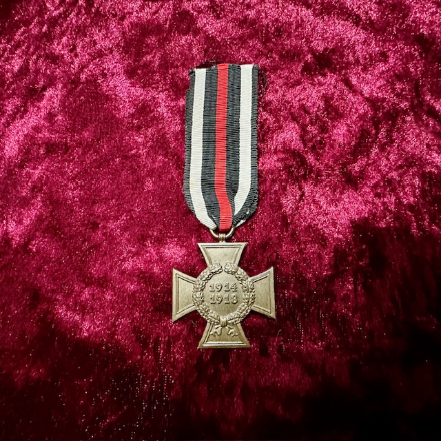 Ref: 4987 - WW1 for Non-Combatant Veterans (Without Swords).